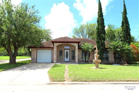 Houses for sale in la feria tx - Explore the homes with Waterfront that are currently for sale in La Feria, TX, where the average value of homes with Waterfront is $199,900. Visit realtor.com® and browse house photos, view ...